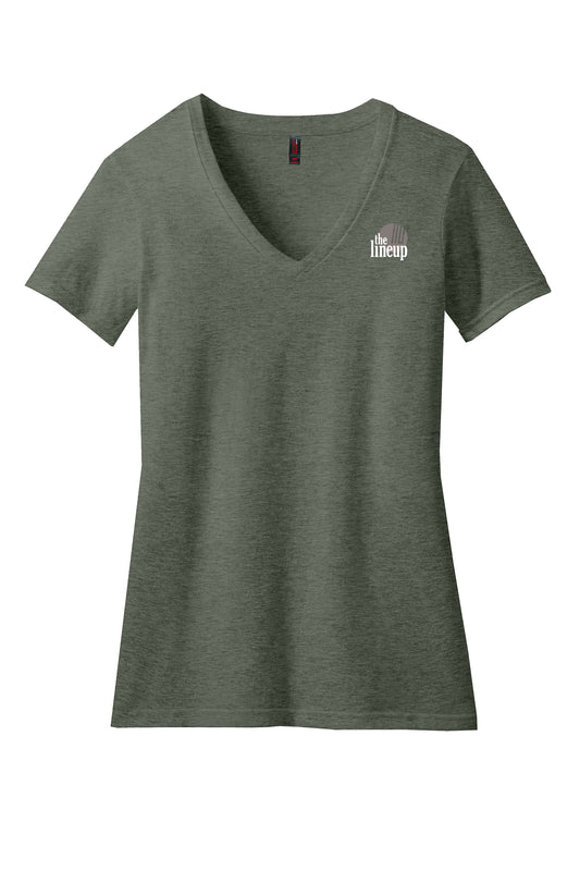 The Lineup - Printed V-Neck Tee - Women's (DM1190L)
